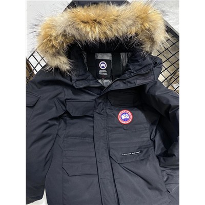 •Теплая парка Canada Goose (мех съемный)