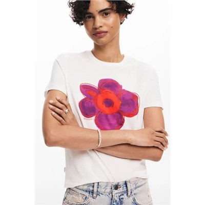 Flower illustration T-shirt