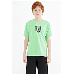 TOMMYLIFE Неоново-зеленая футболка большого размера с вышивкой и круглым вырезом для мальчиков — 11151