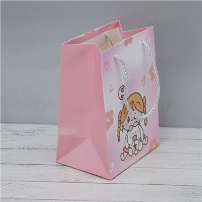 Пакет подарочный (XS) "Hare girl sitting", pink (19.5*14.5*9.5)