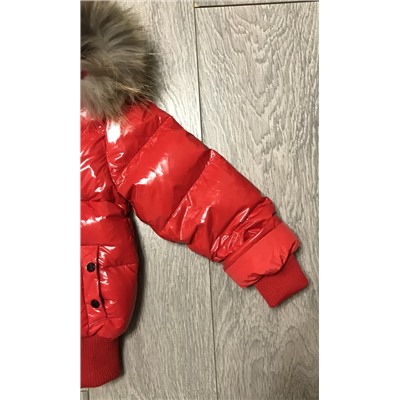 М.388 Куртка Moncler красная лак (122,128,134)