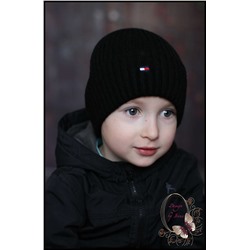 Вязаная шапка для мальчика «Т о м м и» (расцветки в ассортименте)