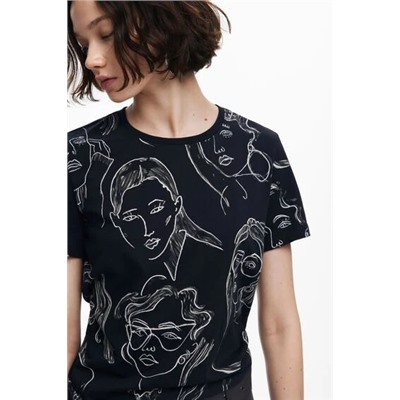 Short-sleeve T-shirt with faces