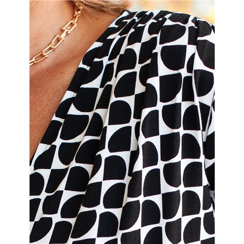 Блузка на запАх из трикотажной вискозы с эластаном Размер 46, Цвет черно-белый, Рост 170