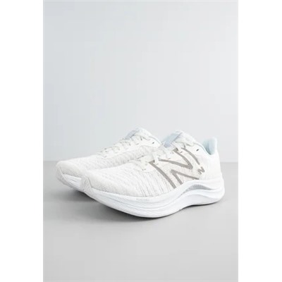 New Balance - WFCPRV4 - Кроссовки нейтрального цвета - белые