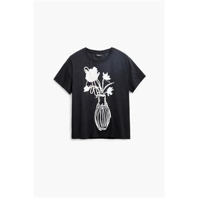 Plain vase T-shirt