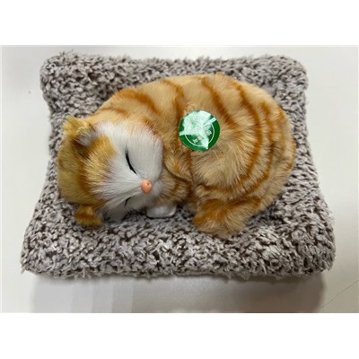 Мягкая игрушка *Спящий котенок на коврике мяукающий