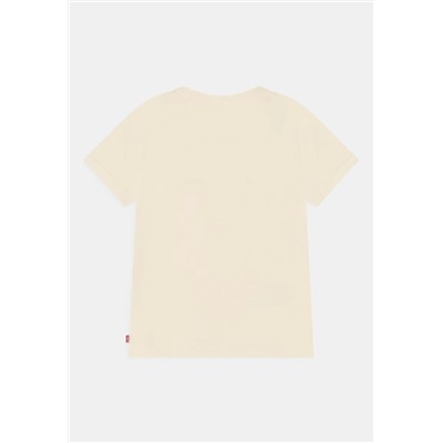 Levi's® — ФУТБОЛКА BATWING GRAPHIC — принт на футболке — белый
