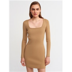 90121 Платье из трикотажа с квадратным вырезом, светло-коричневый