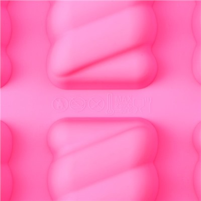 Форма силиконовая для выпечки Доляна «Сладости.Ночка», 9 ячеек, 29×17×2 см, ячейка 8,3×3,6 см, цвет розовый