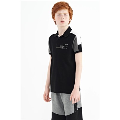 TOMMYLIFE Черная детальная футболка стандартного кроя с открытыми плечами Garni для мальчиков — 11155