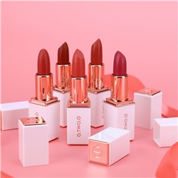 Помада для губ O.TWO.O Lipstick NEW 9988 3.5 g