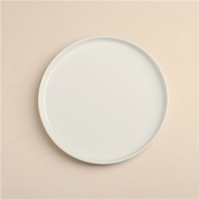 Тарелка фарфоровая десертная «Sola», 17 см, белая