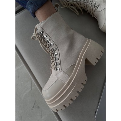 New collection ❤️  Стильные женские ботинки на объемной модной подошве ⭐️