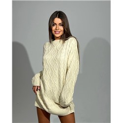 Стильный свитер-туника мелкой вязки «косичка»
