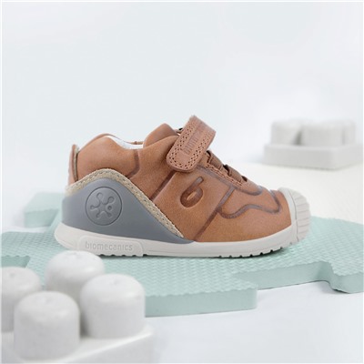 Biomecanics - sneakers - cuero - camel