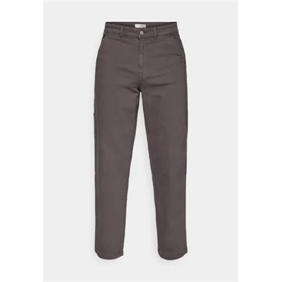 Selected Homme - SLHLOOSE-CARPENTER PANT - брюки из ткани - темно-серые