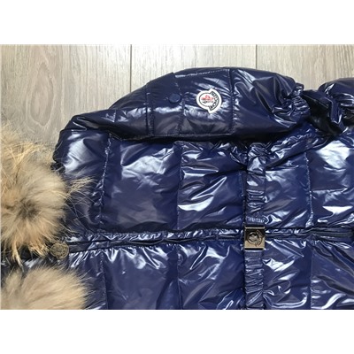 М. 260 Комбинезон Moncler лаковый синий (80)