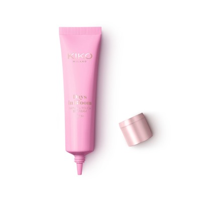 BB-крем Days in Bloom Natural Touch SPF 30