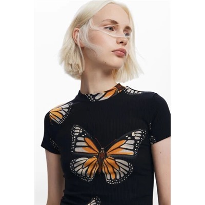 Short-sleeve butterfly T-shirt