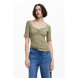 Ruched neckline T-shirt