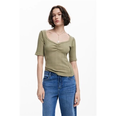 Ruched neckline T-shirt