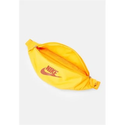 Nikе Sportswear - HERITAGE UNISEX - Поясная сумка - желтый