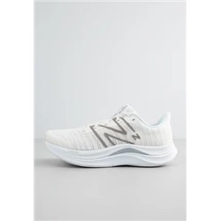 New Balance - WFCPRV4 - Кроссовки нейтрального цвета - белые