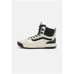 Vans - ULTRARANGE EXO HI MTE-2 UNISEX - Кроссовки высокие - кремовый