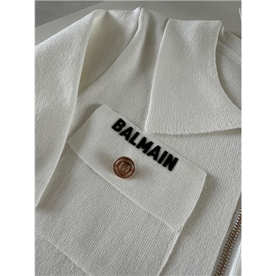 Стильная футболка Balmain