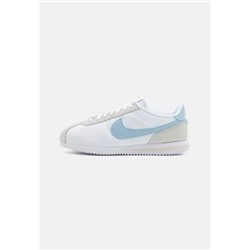 Nikе Sportswear - CORTEZ - Кроссовки низкие - белые