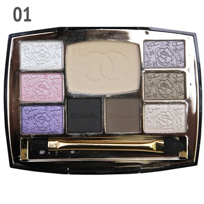 Тени с пудрой Chanel Travel Makeup Palette 33 гр.