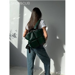 Новая коллекция 😍😍😍  Стильные трендовые сумки-рюкзаки ❤️ Популярная современная моделька💣  Отличное качество