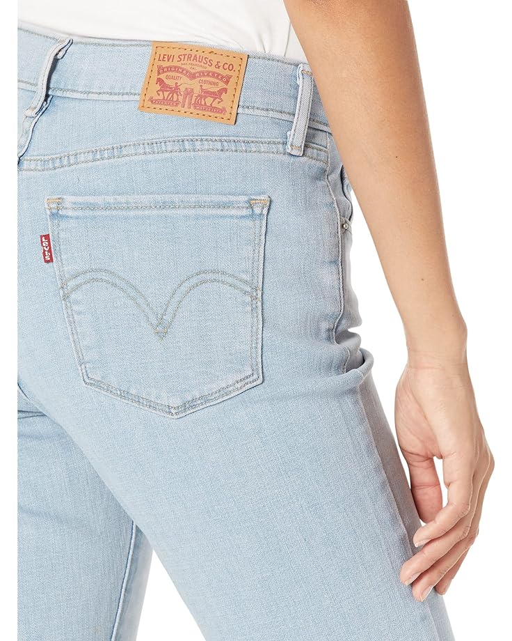 Levi's® Womens Classic Straight Jeans