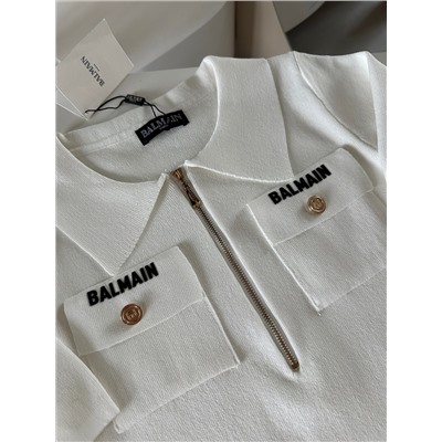 Стильная футболка Balmain