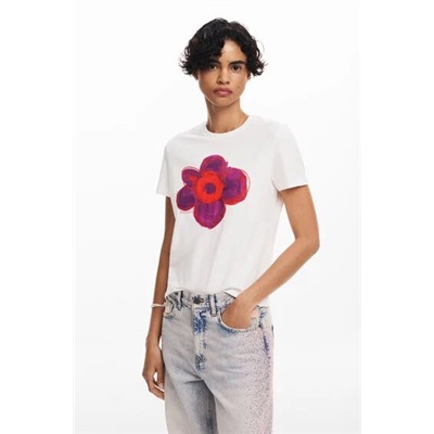 Flower illustration T-shirt