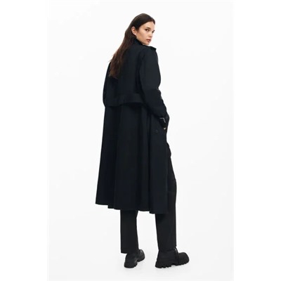 Detachable trench coat