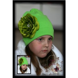 Зеленая шапочка с пинчиом Гледис